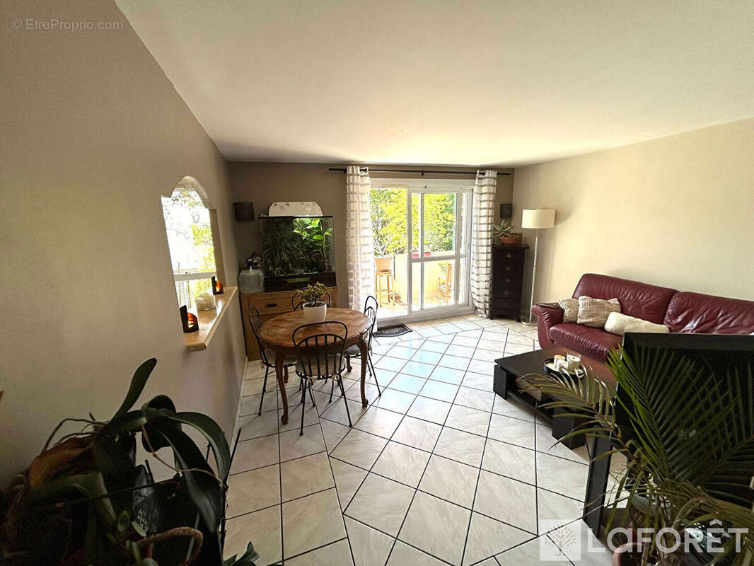 Appartement à VILLEBON-SUR-YVETTE