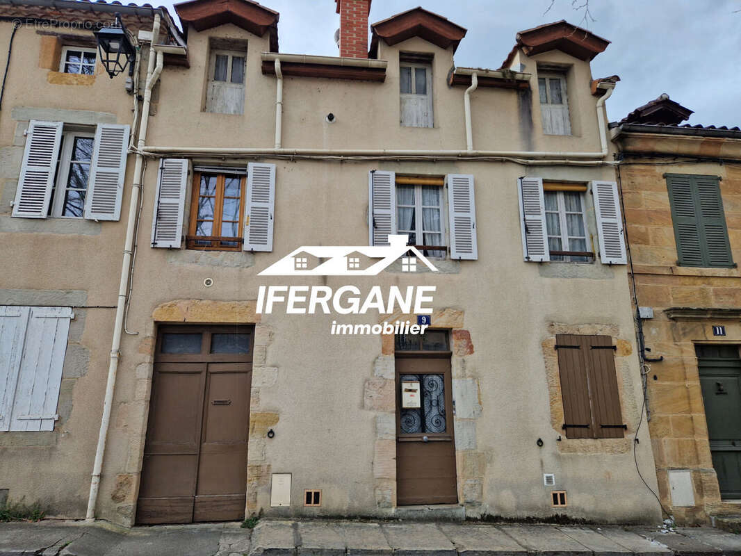 Maison à FIGEAC