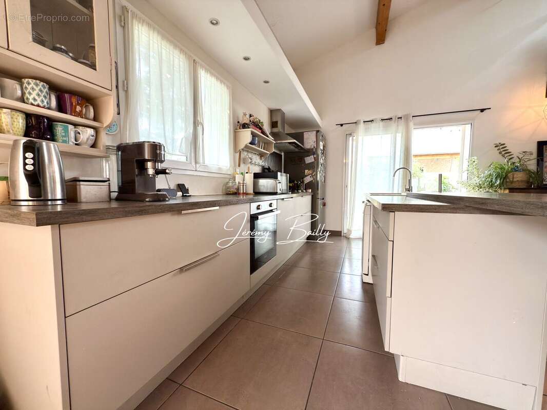 Maison 125 m² à Le Soler  - photo 22