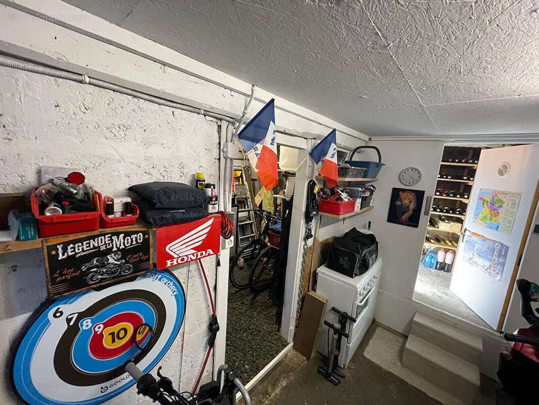 Maison à MORTAGNE-SUR-GIRONDE