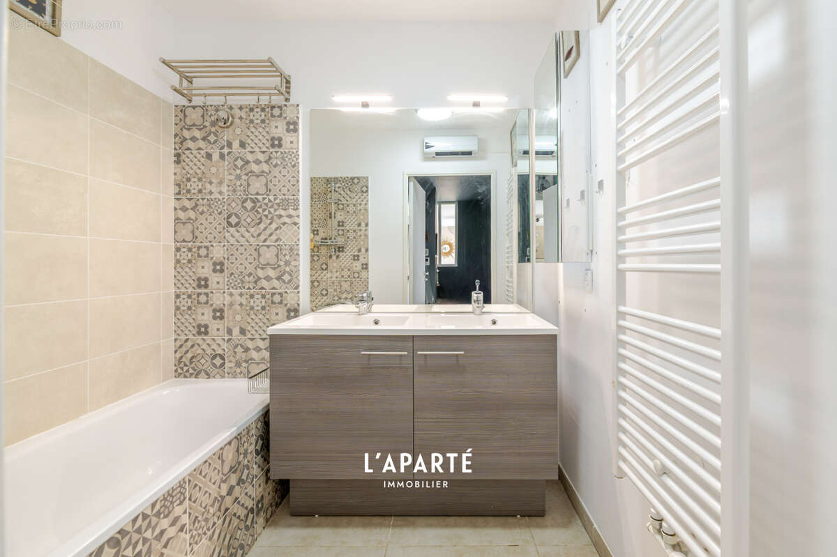 Appartement à AIX-EN-PROVENCE