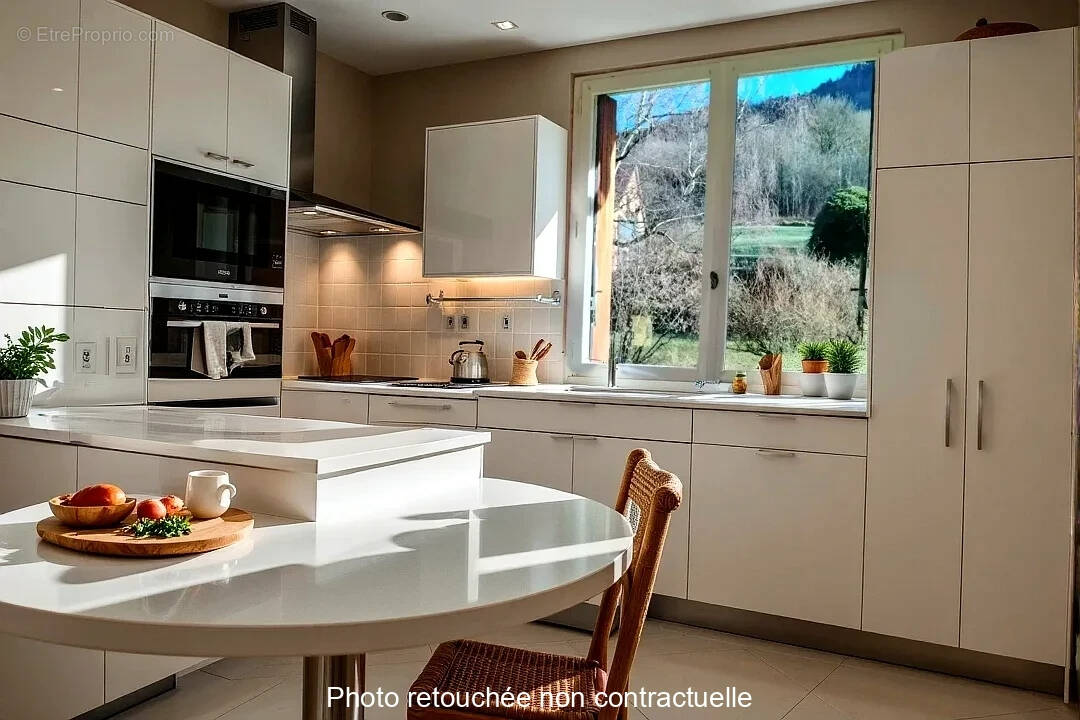 Appartement à SALINS-LES-BAINS