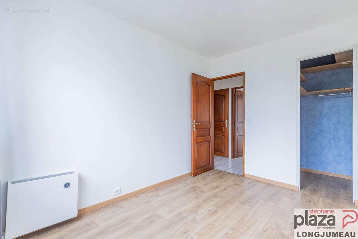 Appartement à LONGJUMEAU