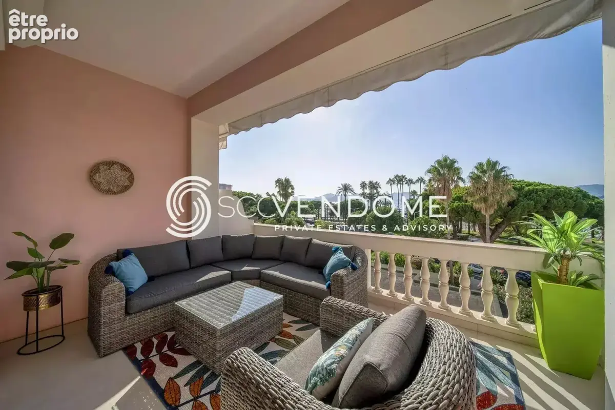 Cannes croisette appartement renove 3 chambres 110m²  vue mer a vendre - photo 7