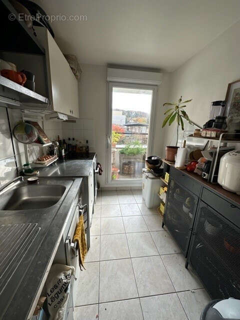 Appartement à BURES-SUR-YVETTE