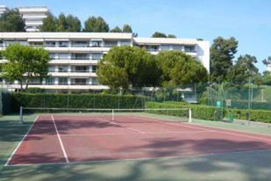 Photo 2 - Appartement à MARSEILLE-8E