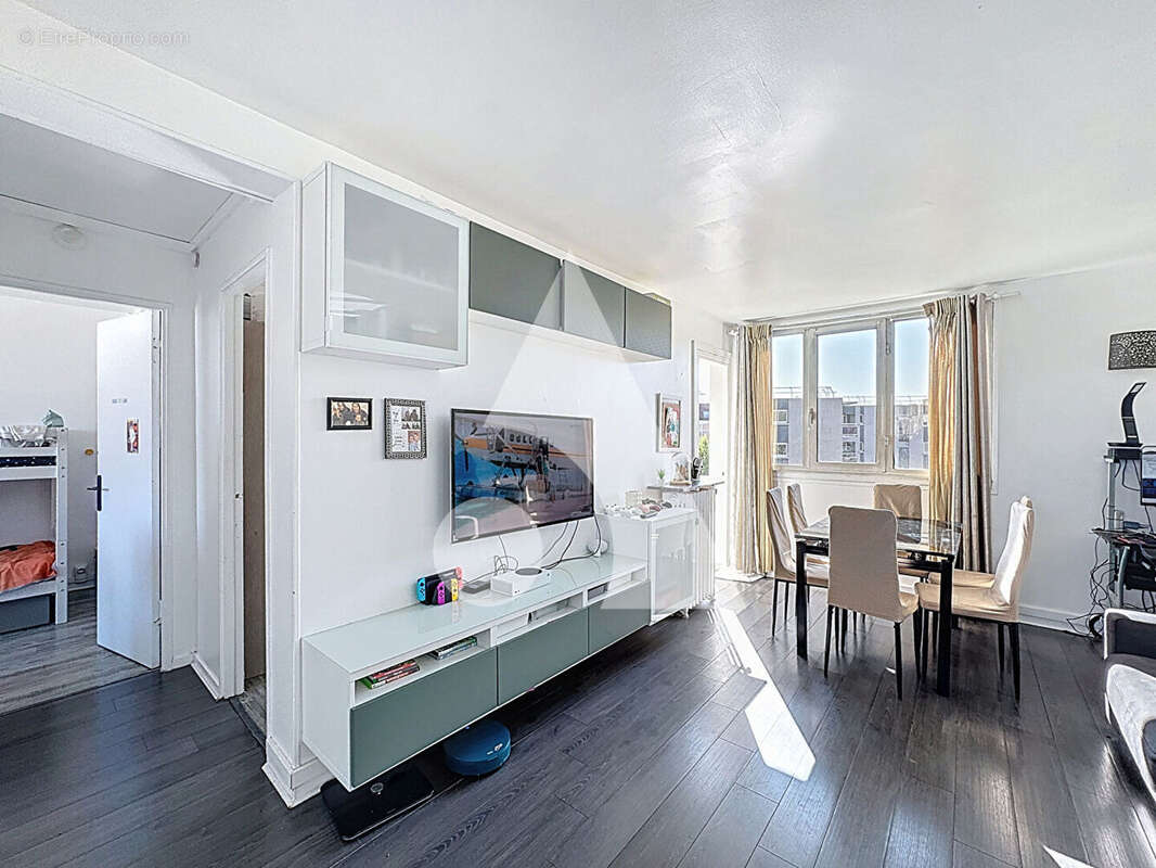 Appartement à RUEIL-MALMAISON