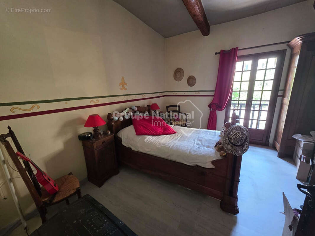 Maison à COURTHEZON