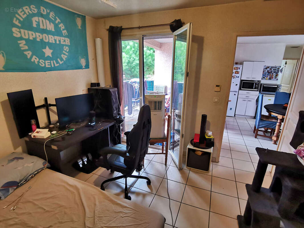 Appartement à SAINT-LAURENT-DE-LA-SALANQUE