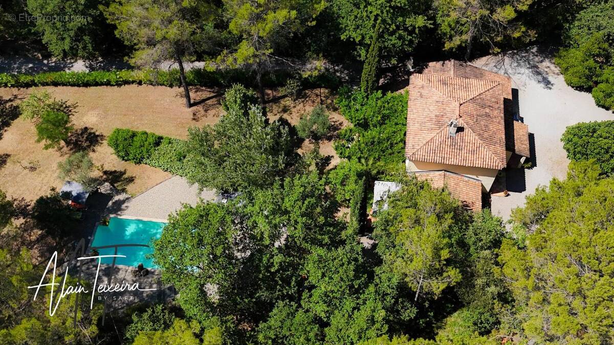 Photo 1 - Maison à LORGUES