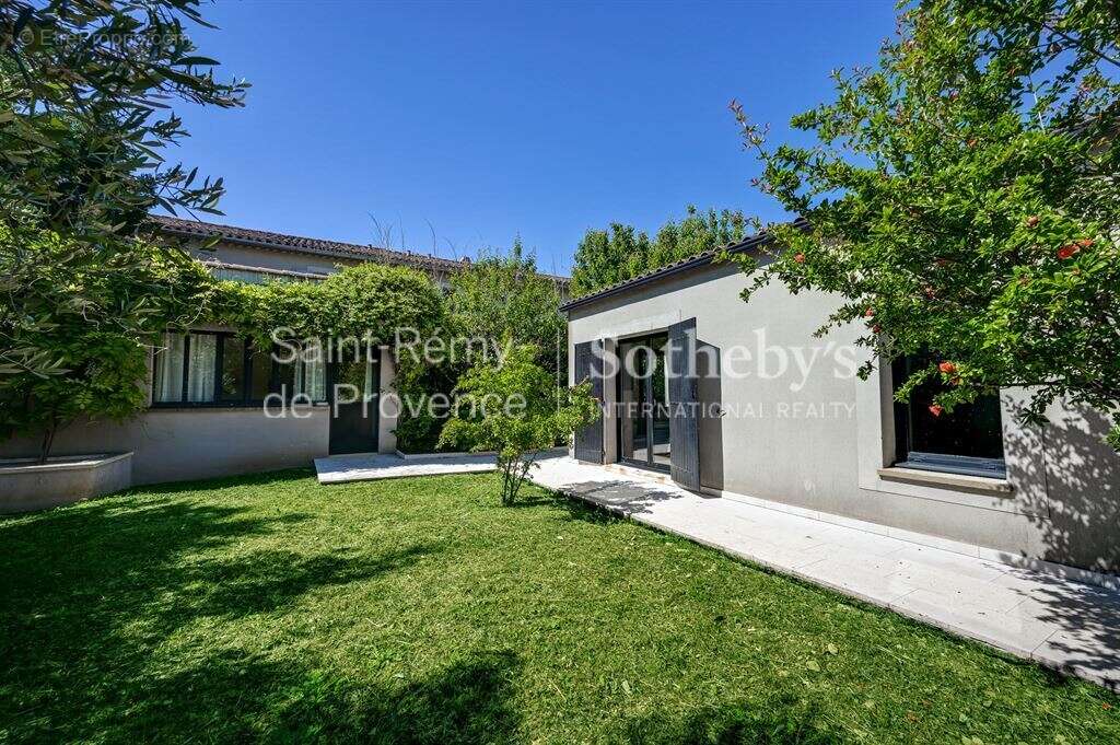 Saint Rémy de Provence - Belle maison contemporaine à 10mn à pied du centre ville - photo 16