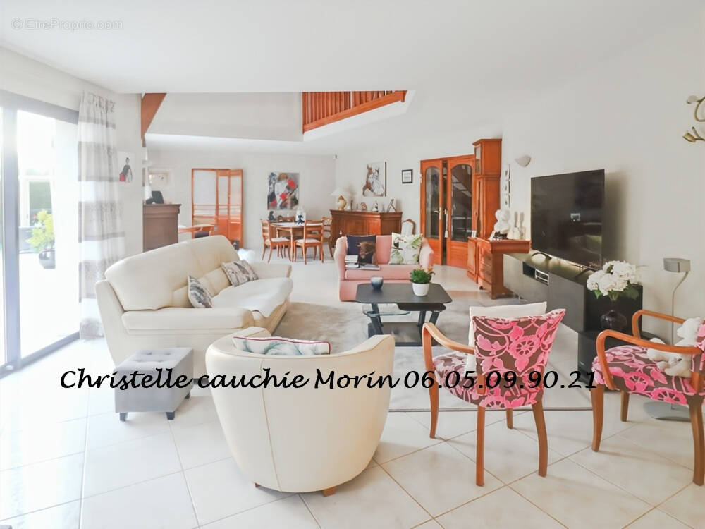 Maison à SAINT-LYPHARD