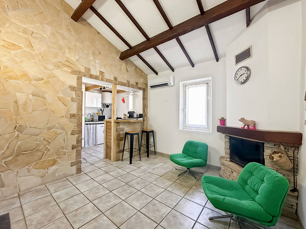 Appartement à SAUSSET-LES-PINS