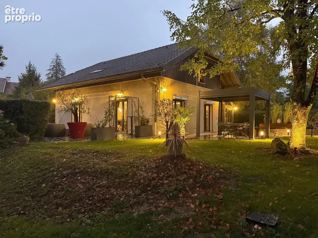 Maison à CRANVES-SALES