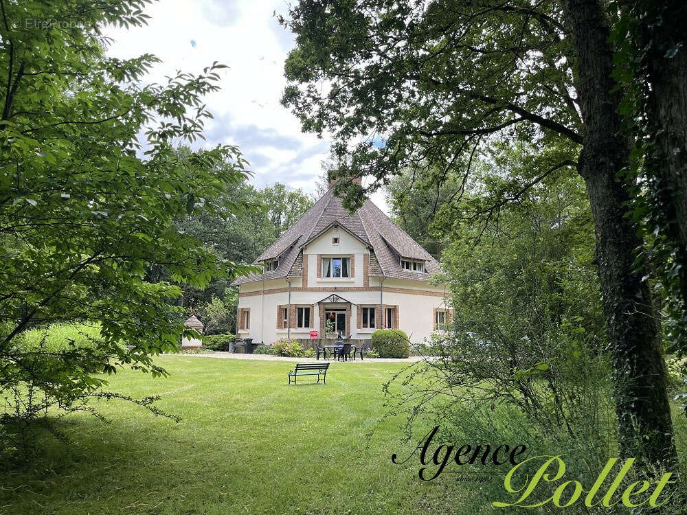 Maison à AUBIGNY-SUR-NERE