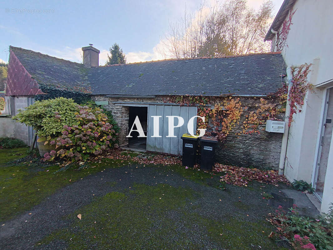 Maison à SAINT-GILLES-VIEUX-MARCHE