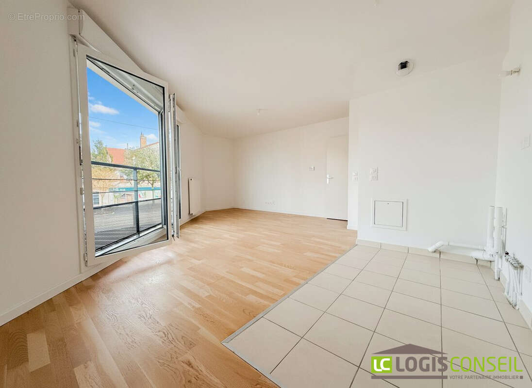 Appartement à CHATILLON