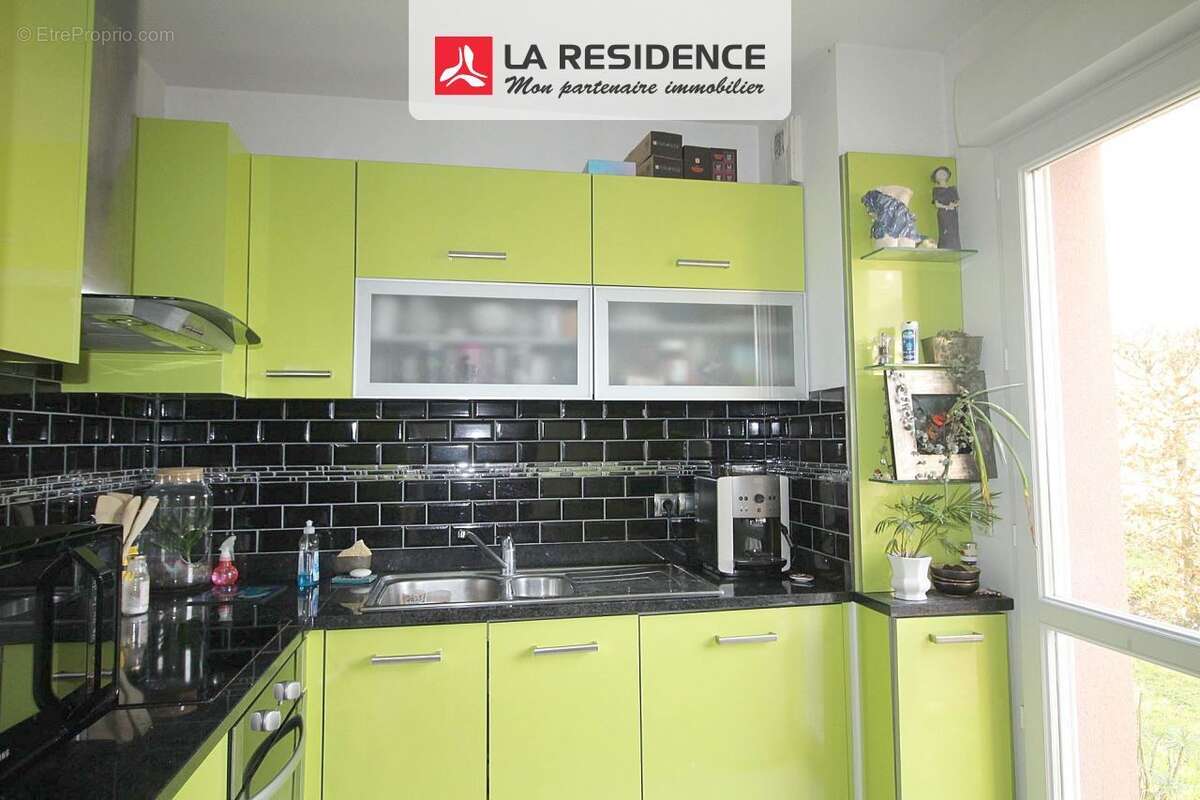 Maison 136 m² à Bourgtheroulde-Infreville  - photo 4