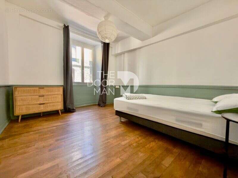 Appartement 53000 - photo 2
