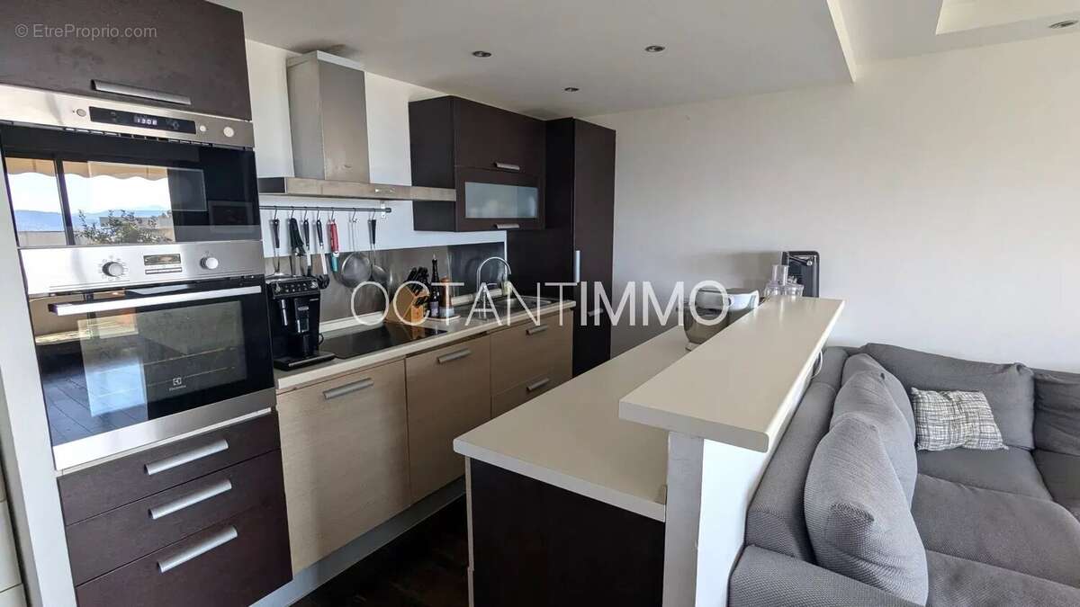 Appartement à MOUGINS