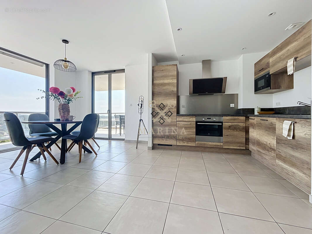 Appartement de standing dernier etage - 2 chambres - vue mer - - photo 6