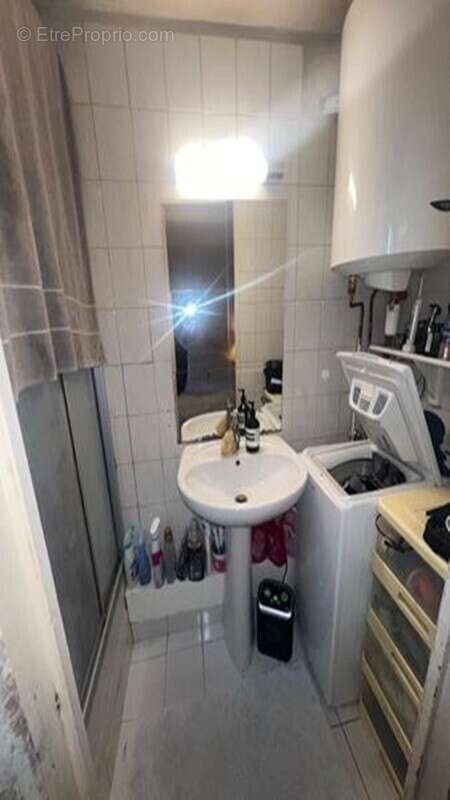 Appartement à PARIS-1E