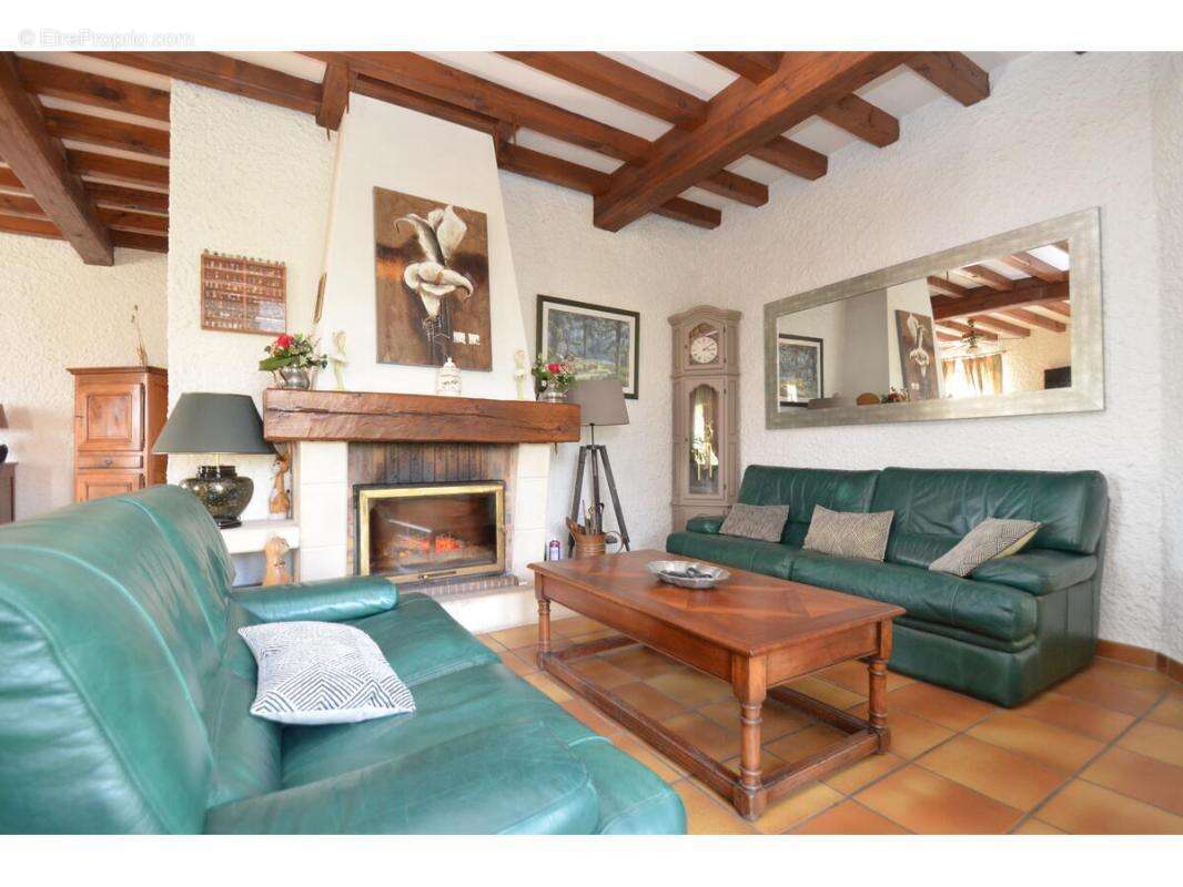 Maison à MONTPON-MENESTEROL
