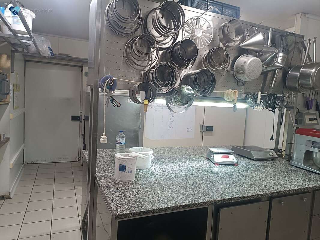 Commerce à MONTGISCARD