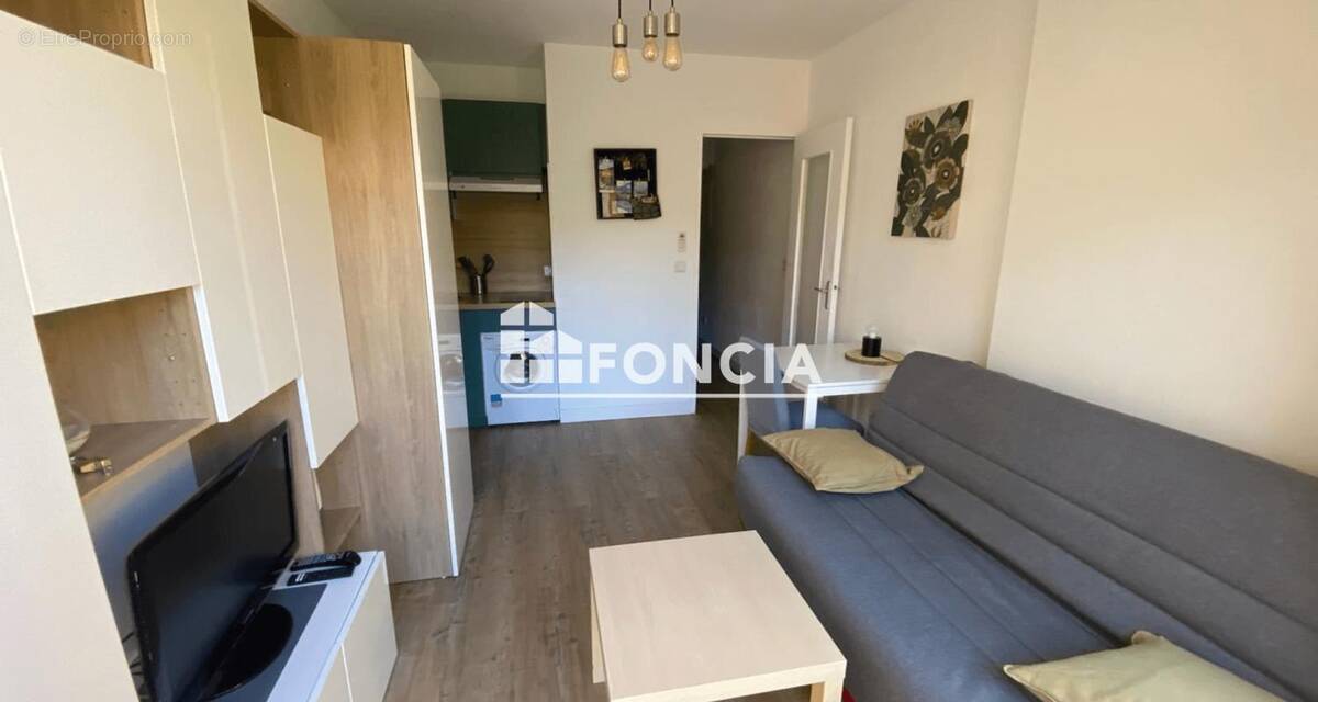 Appartement à BORMES-LES-MIMOSAS