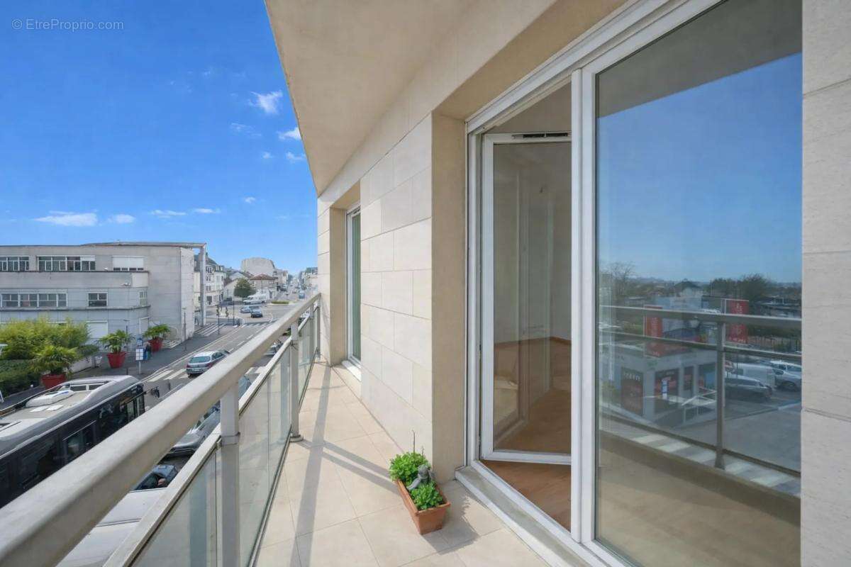 Appartement à GOUSSAINVILLE