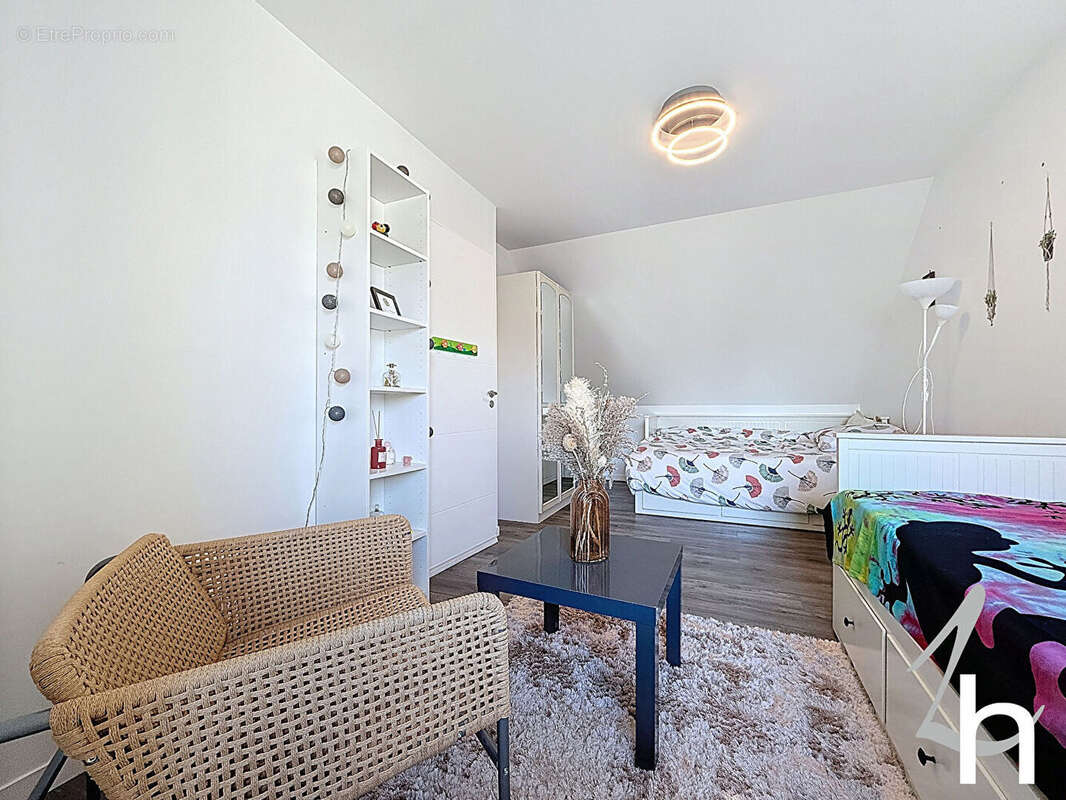 Maison à OUISTREHAM