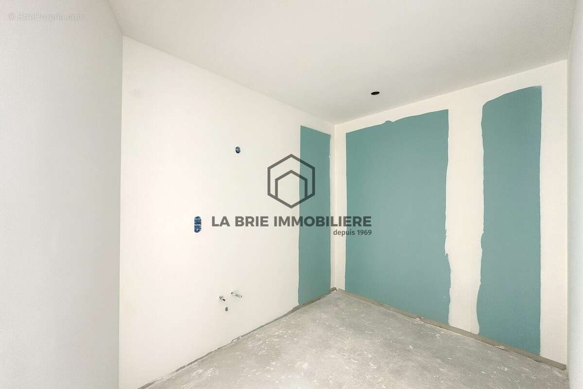 Appartement 60 m² à Boissy-Saint-Leger  - photo 7