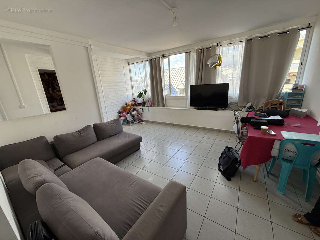Appartement à SAINT-DENIS