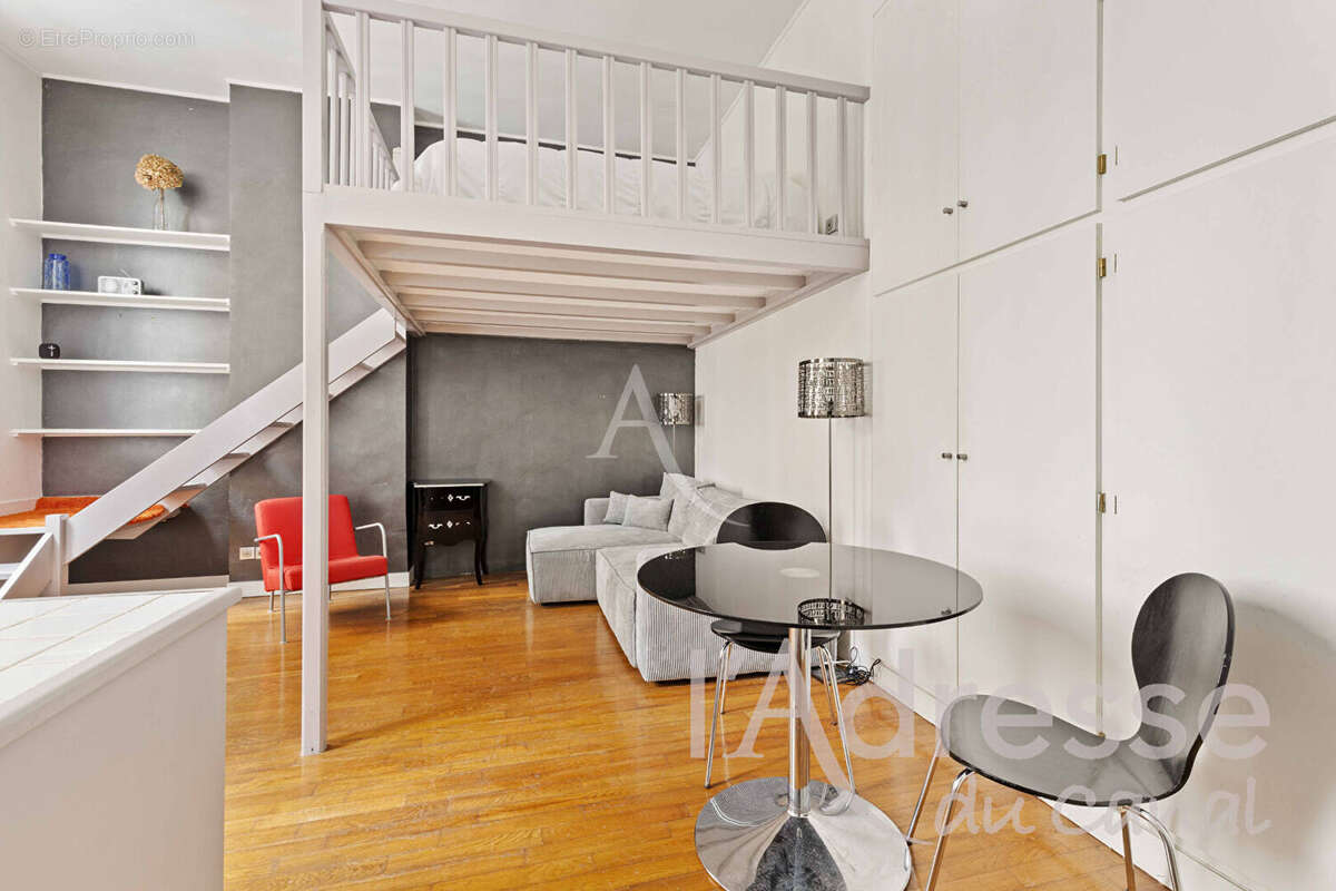 Appartement à PARIS-11E