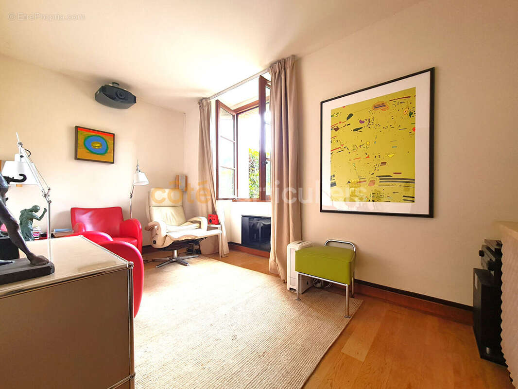 Appartement à CHAMBOURCY