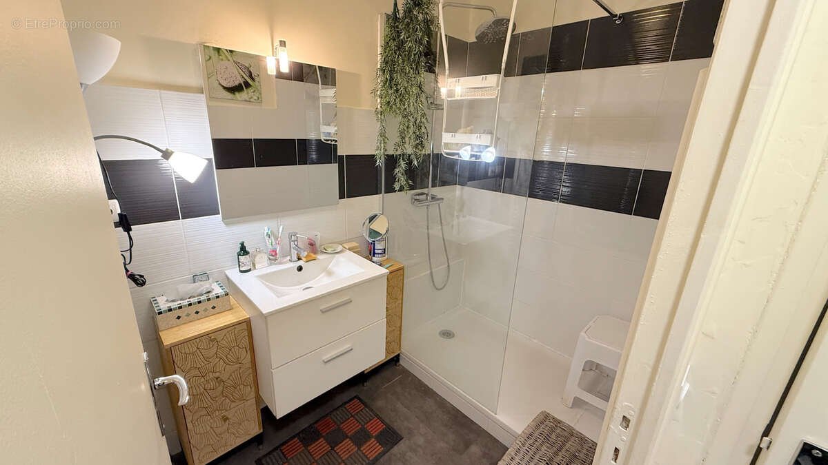 Appartement à CANDILLARGUES