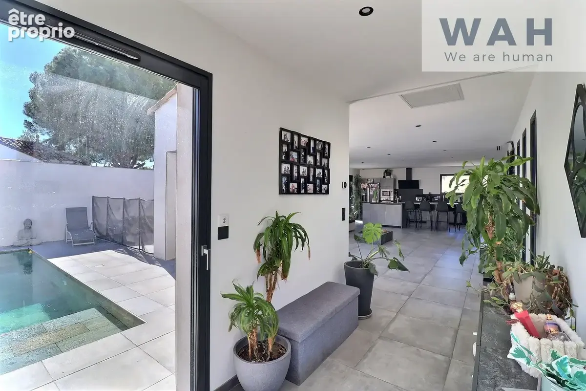 VENTE VILLA 6P 162 m2 avec piscine à Beauvoisin 30640 - photo 3