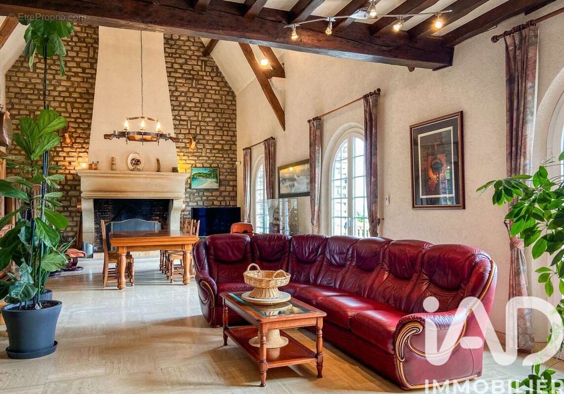 Photo 7 - Maison à LE MONT-SAINT-ADRIEN