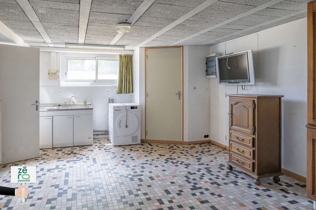 Maison à LES HERBIERS