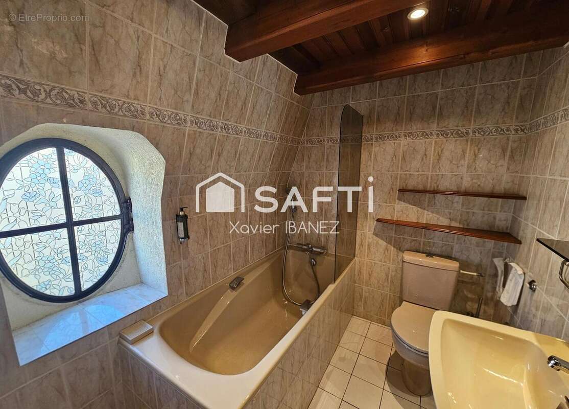 Photo 9 - Commerce à SAINT-ALBAN-SUR-LIMAGNOLE