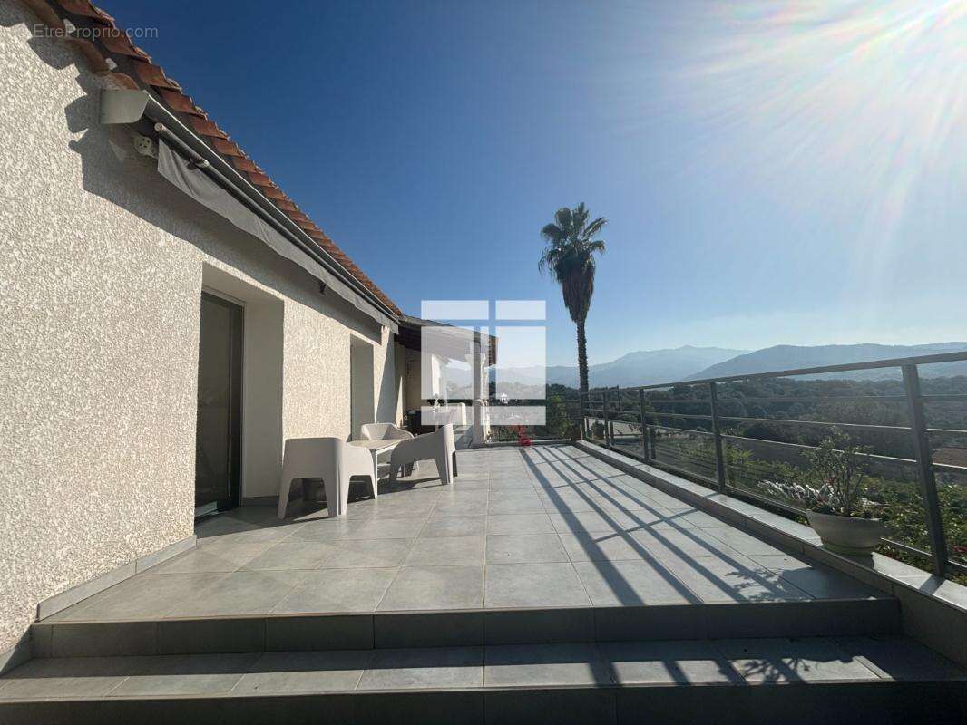 Maison à BASTELICACCIA