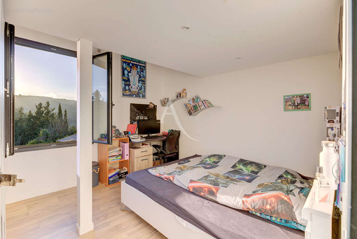 Maison à AURIBEAU-SUR-SIAGNE