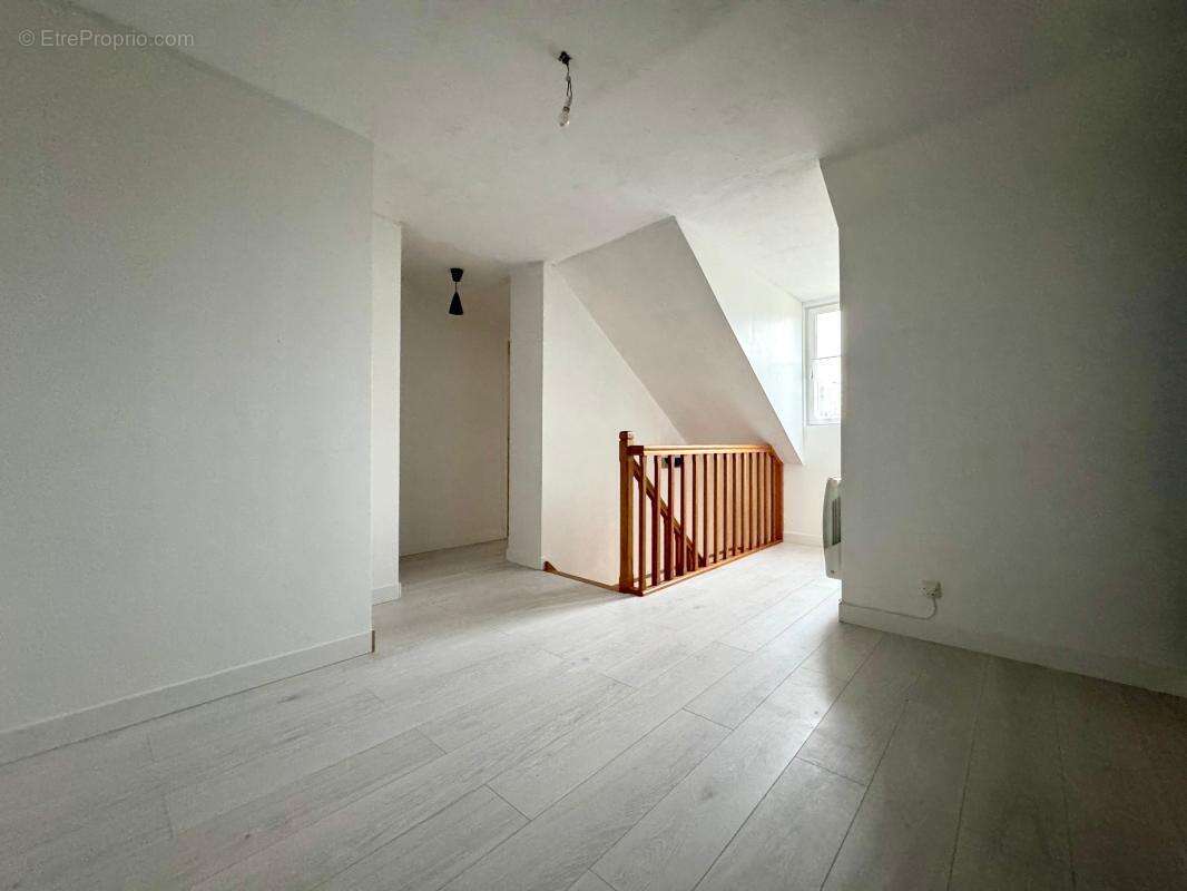 Maison à MAROLLES-EN-HUREPOIX