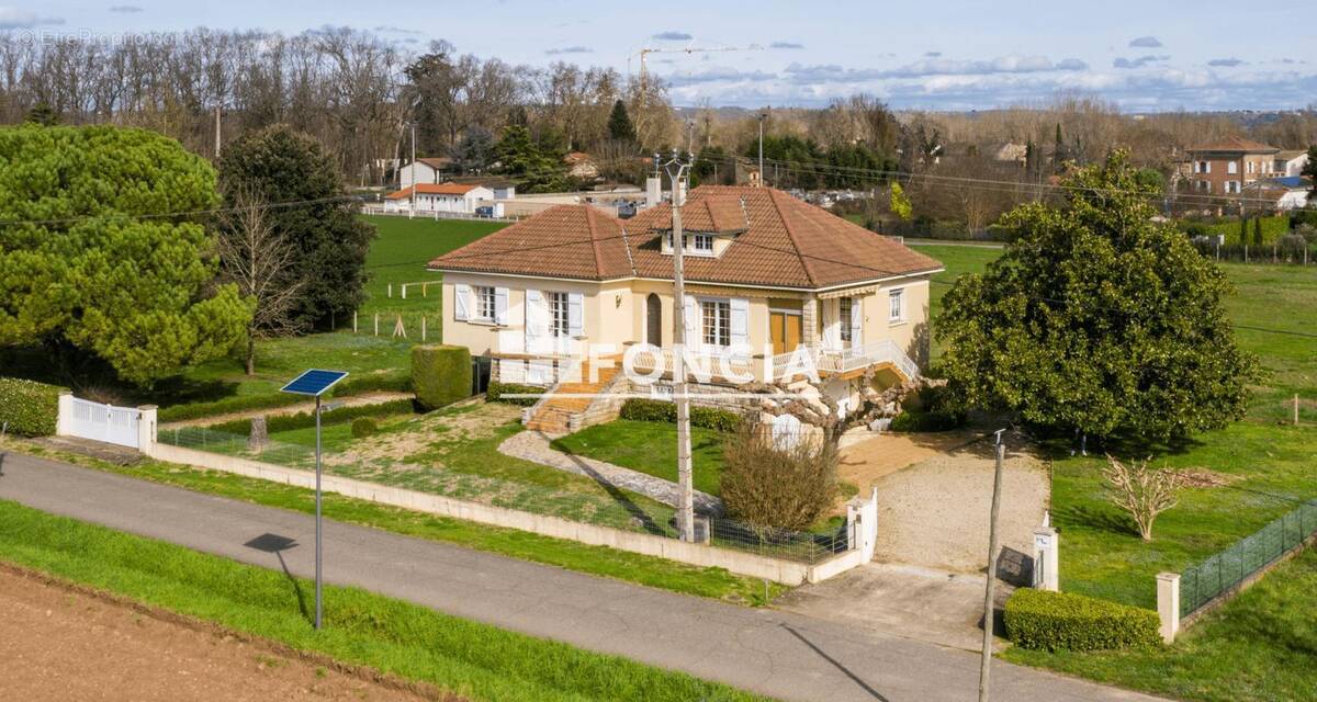 Maison à ALBEFEUILLE-LAGARDE