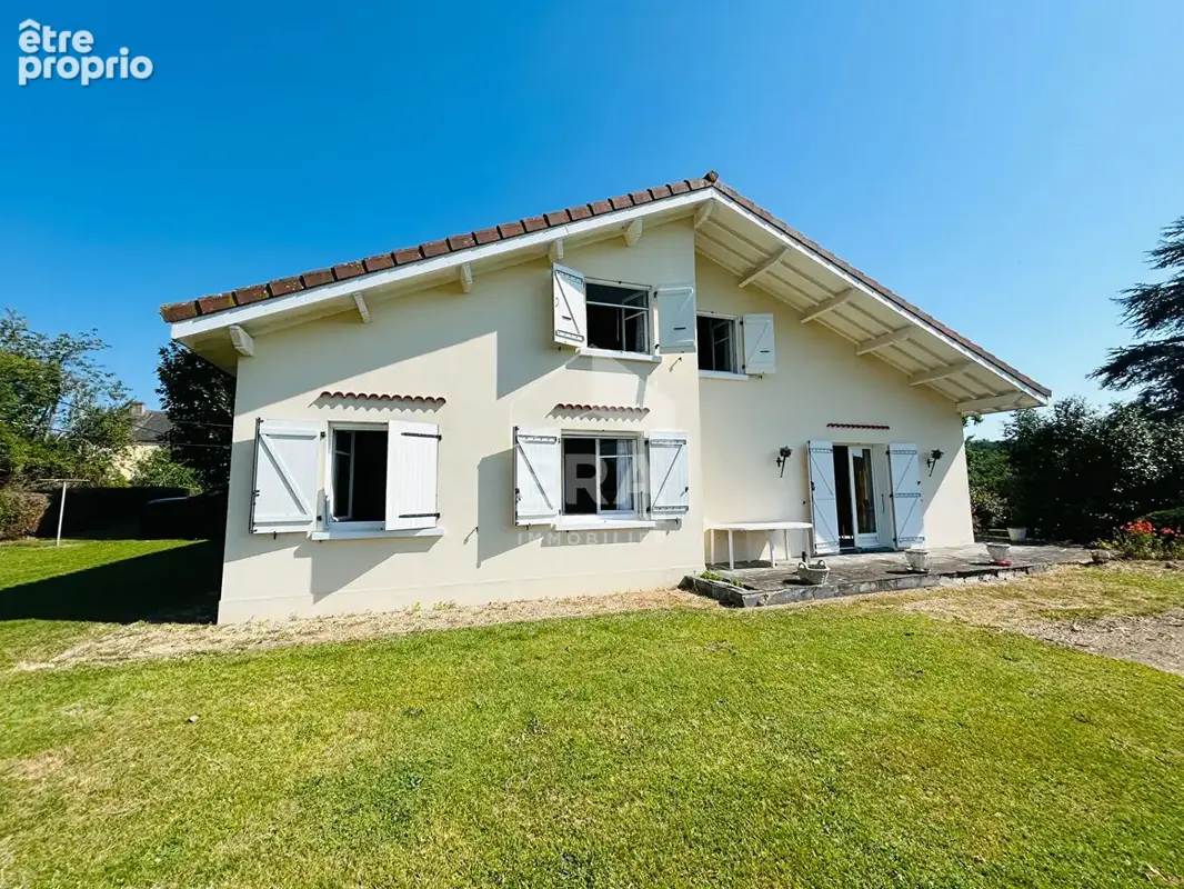 Maison à MADIRAN