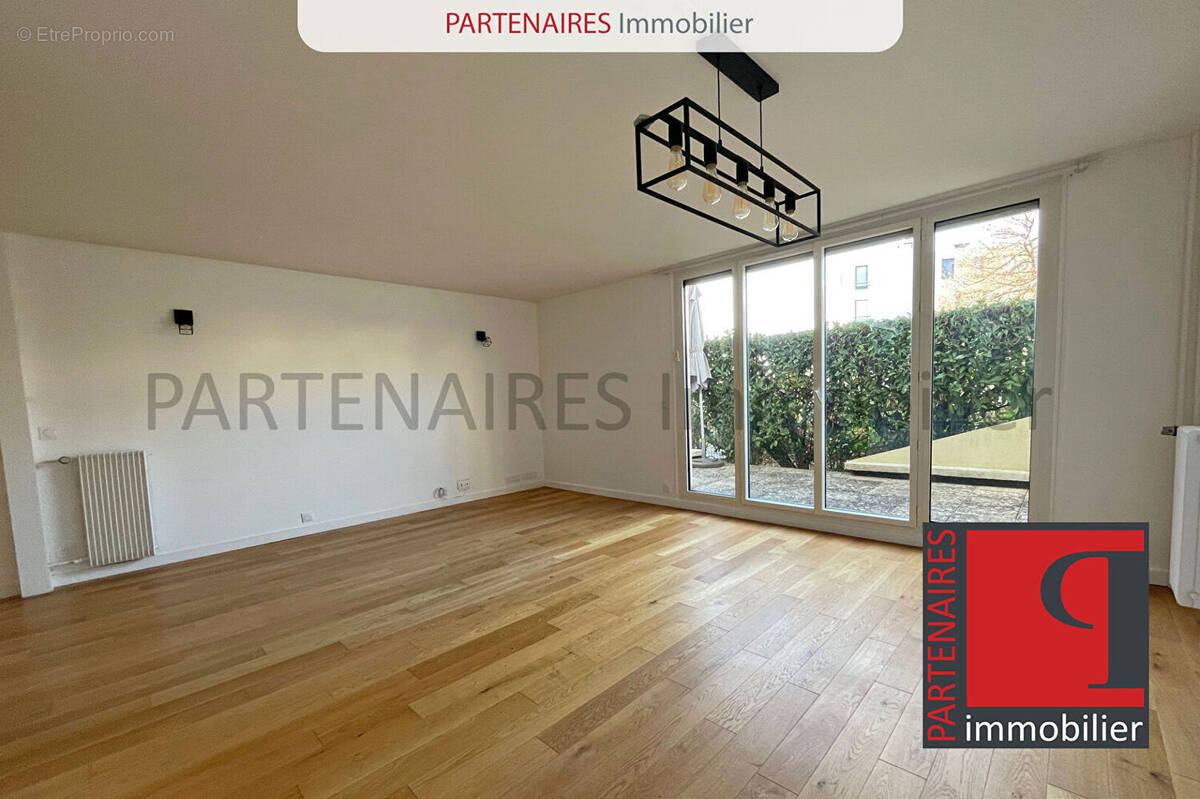 Appartement à LE CHESNAY