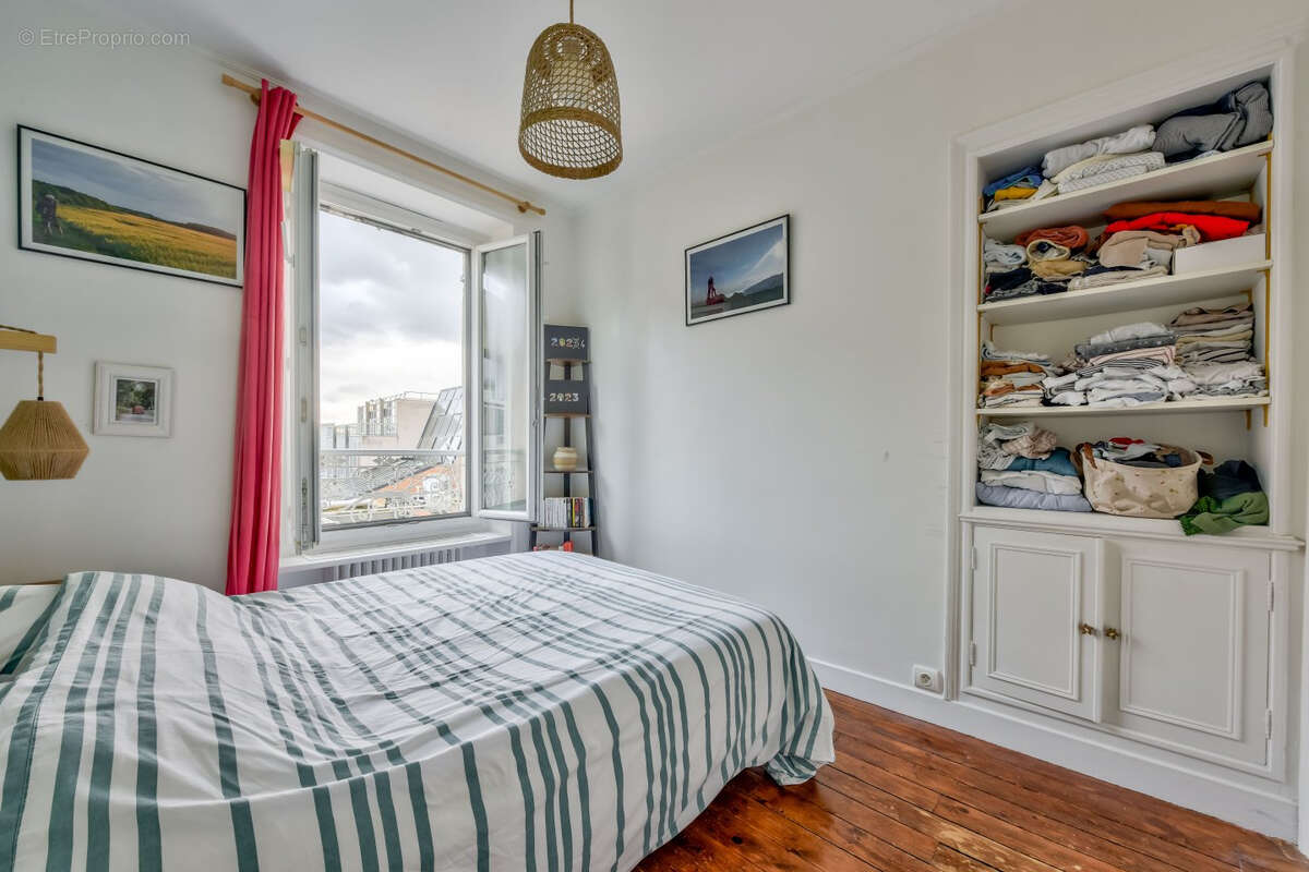 Appartement à SURESNES