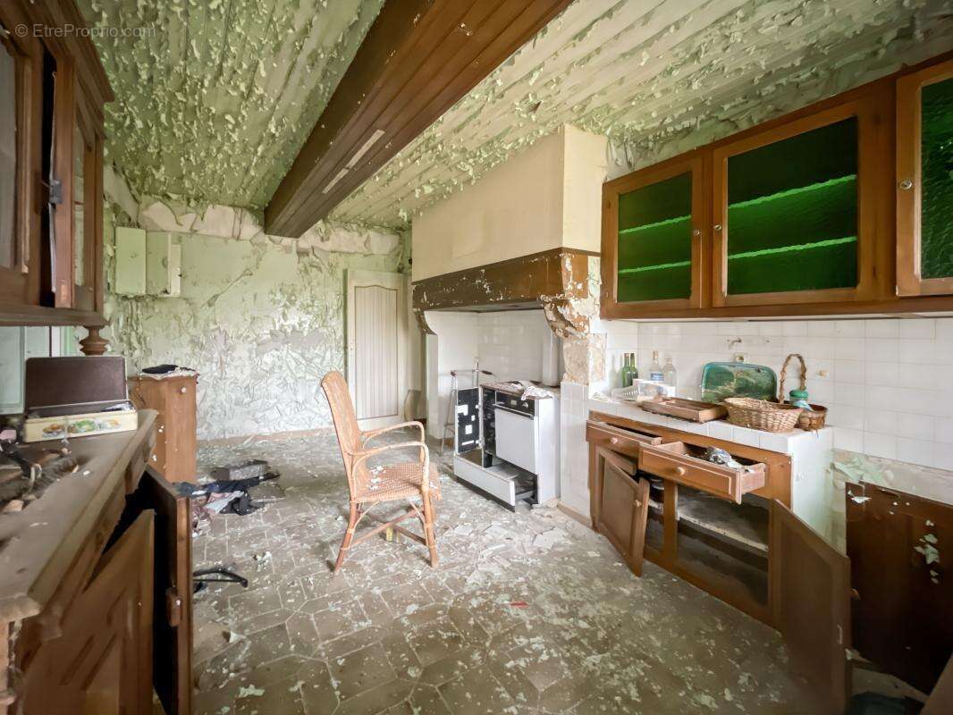 Maison à SAINT-GERMAIN-DU-SALEMBRE