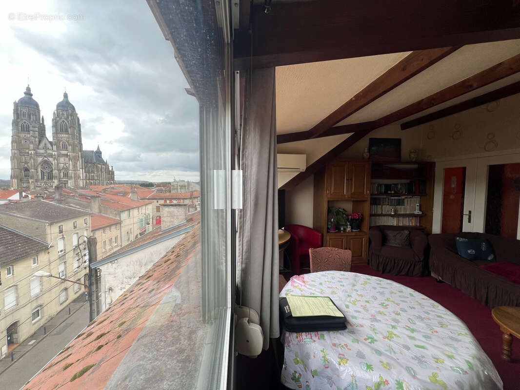 Appartement à SAINT-NICOLAS-DE-PORT