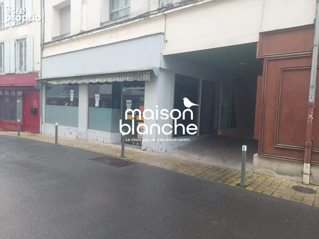 Commerce 44 m² à Parthenay  - photo 2